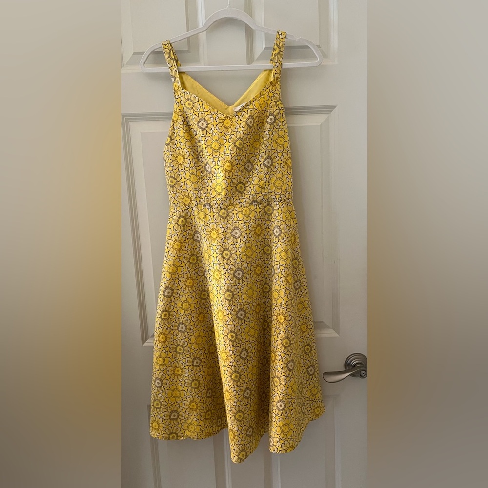 Amelia sleeveless thin straps fit & flare subtle V neck sundress boho hippie 4